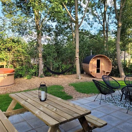 Retro Chic Wellness Met Hottub & Sauna Ewijk Exterior foto