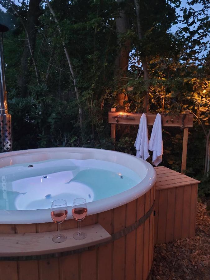 Retro Chic Wellness Met Hottub & Sauna Ewijk Exterior foto