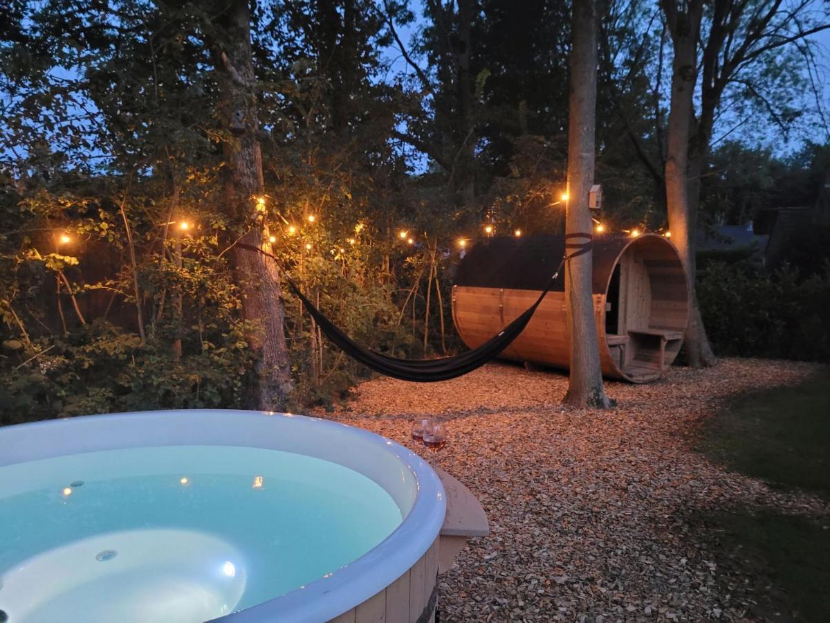 Retro Chic Wellness Met Hottub & Sauna Ewijk Exterior foto
